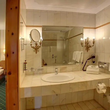 Brauereigasthof Landwehr-braeu 3*
