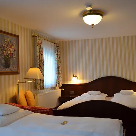 Hotell Brauereigasthof Landwehr-braeu 3*