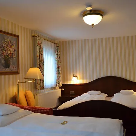 Hotel Brauereigasthof Landwehr-braeu Reichelshofen
